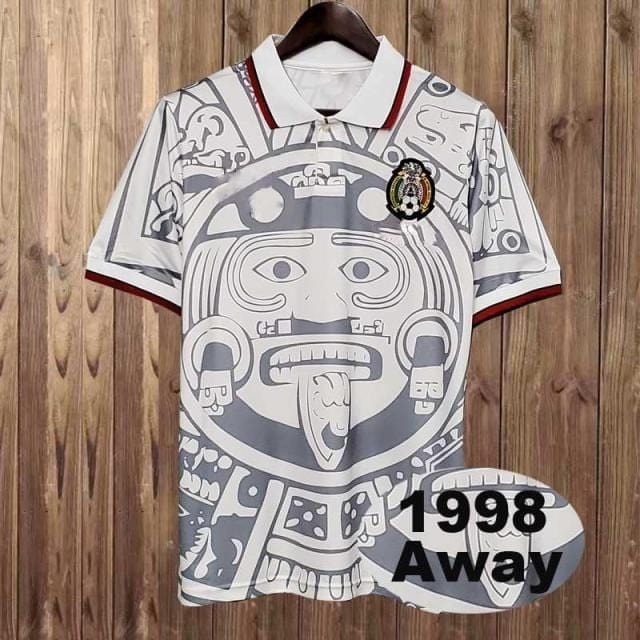 Camisetas de fútbol retro de BLANCO HERNANDEZ