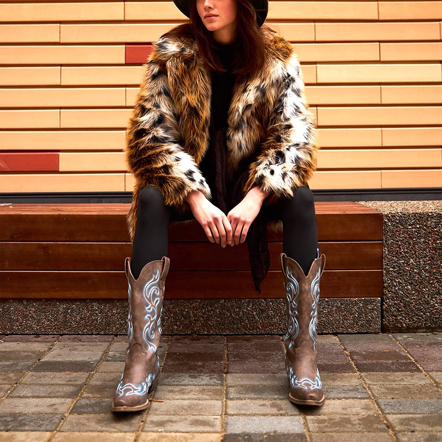 HISEA Cowboy Boots for Women Western Cowgirl Boots with Classic Embroidery