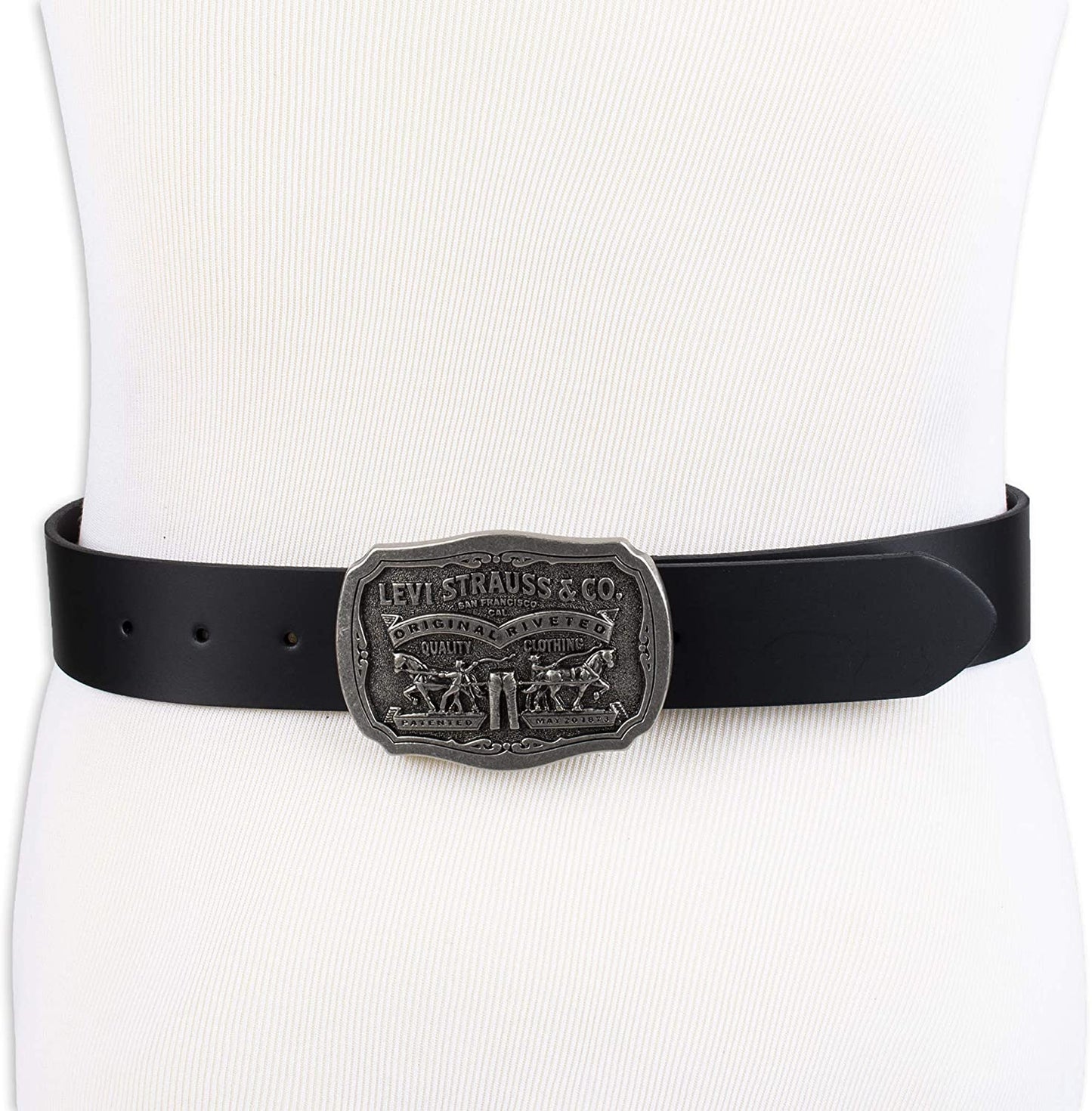 Levi's Men's Leather Belt with Plaque Buckle